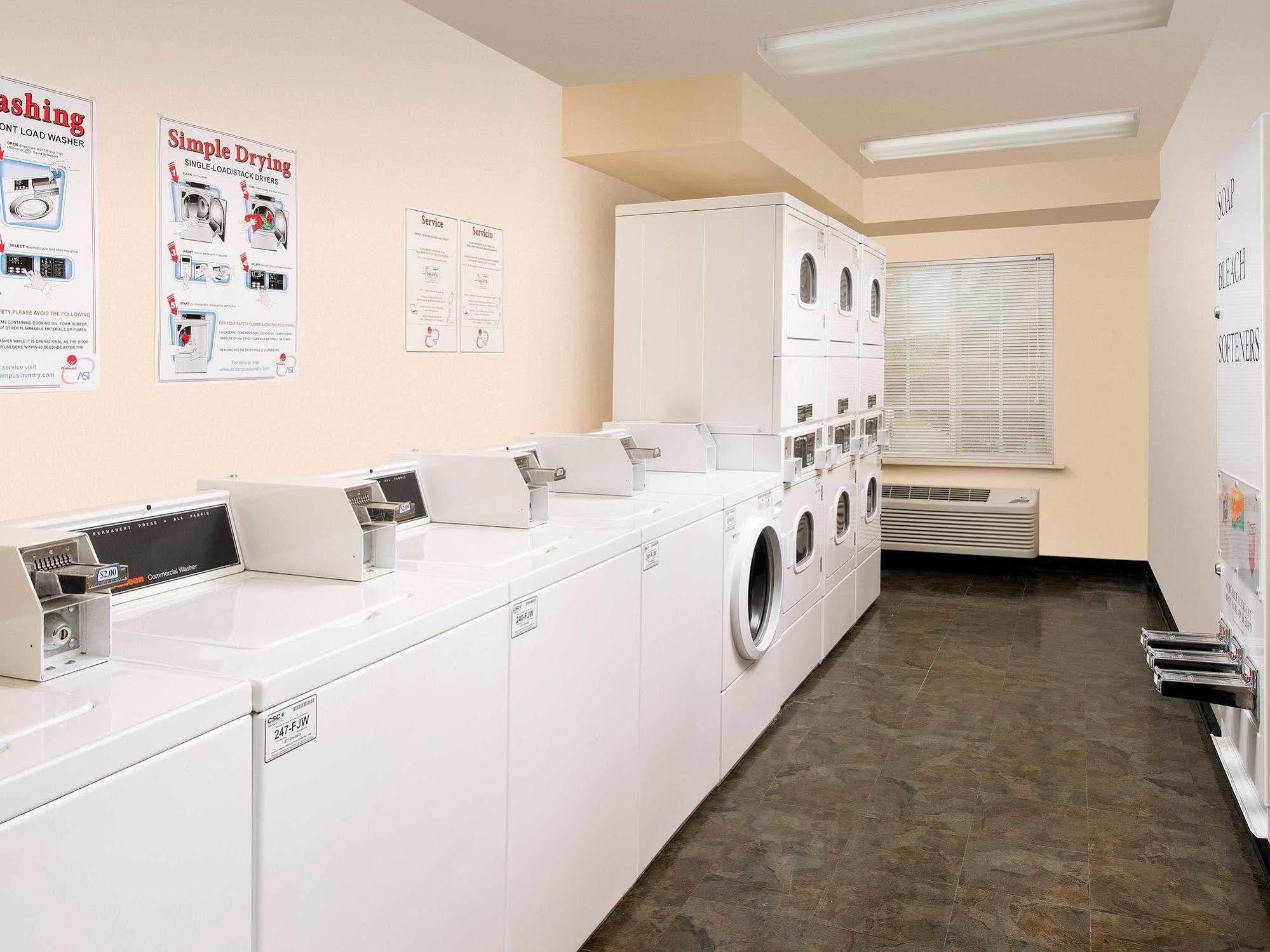 Woodspring Suites Kansas City לנקסה מראה חיצוני תמונה